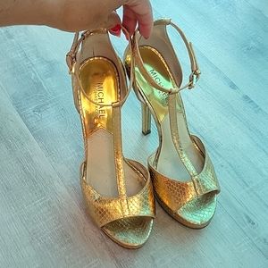 MK  gold heels